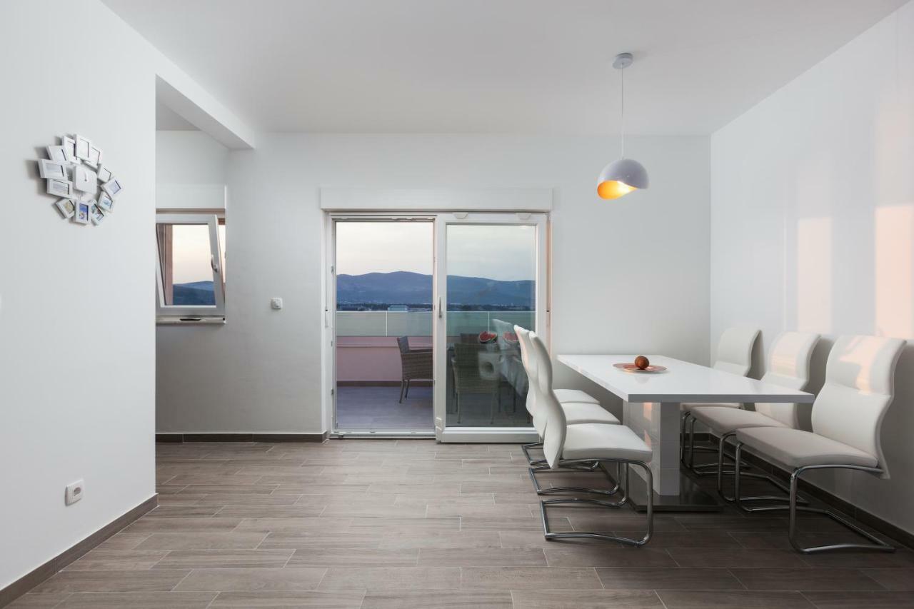Luxury Villa Aria, Apartment Τρογκίρ Εξωτερικό φωτογραφία