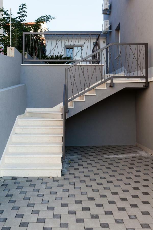 Luxury Villa Aria, Apartment Τρογκίρ Εξωτερικό φωτογραφία